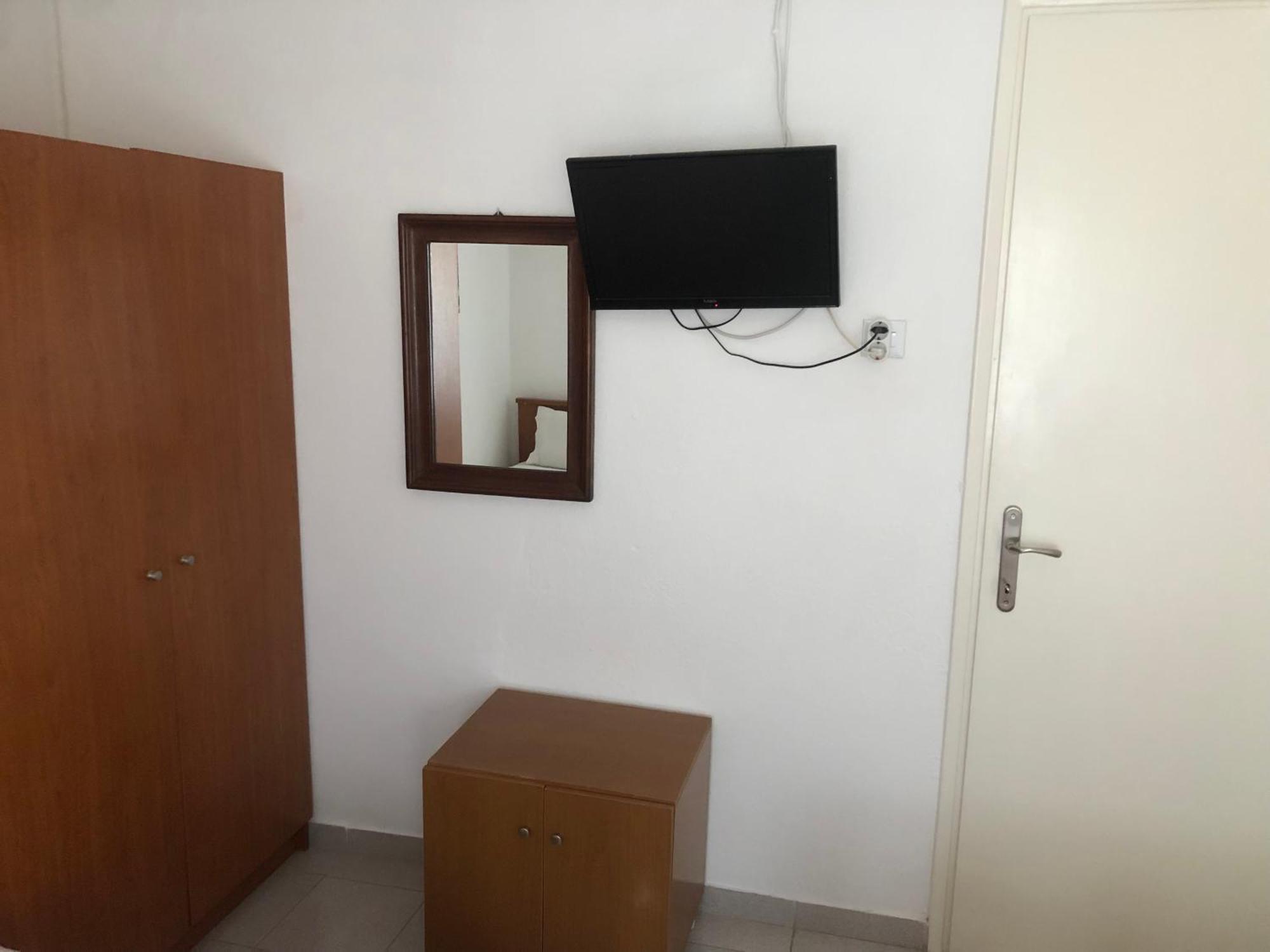 Nikos Rooms Néa Péramos Kültér fotó