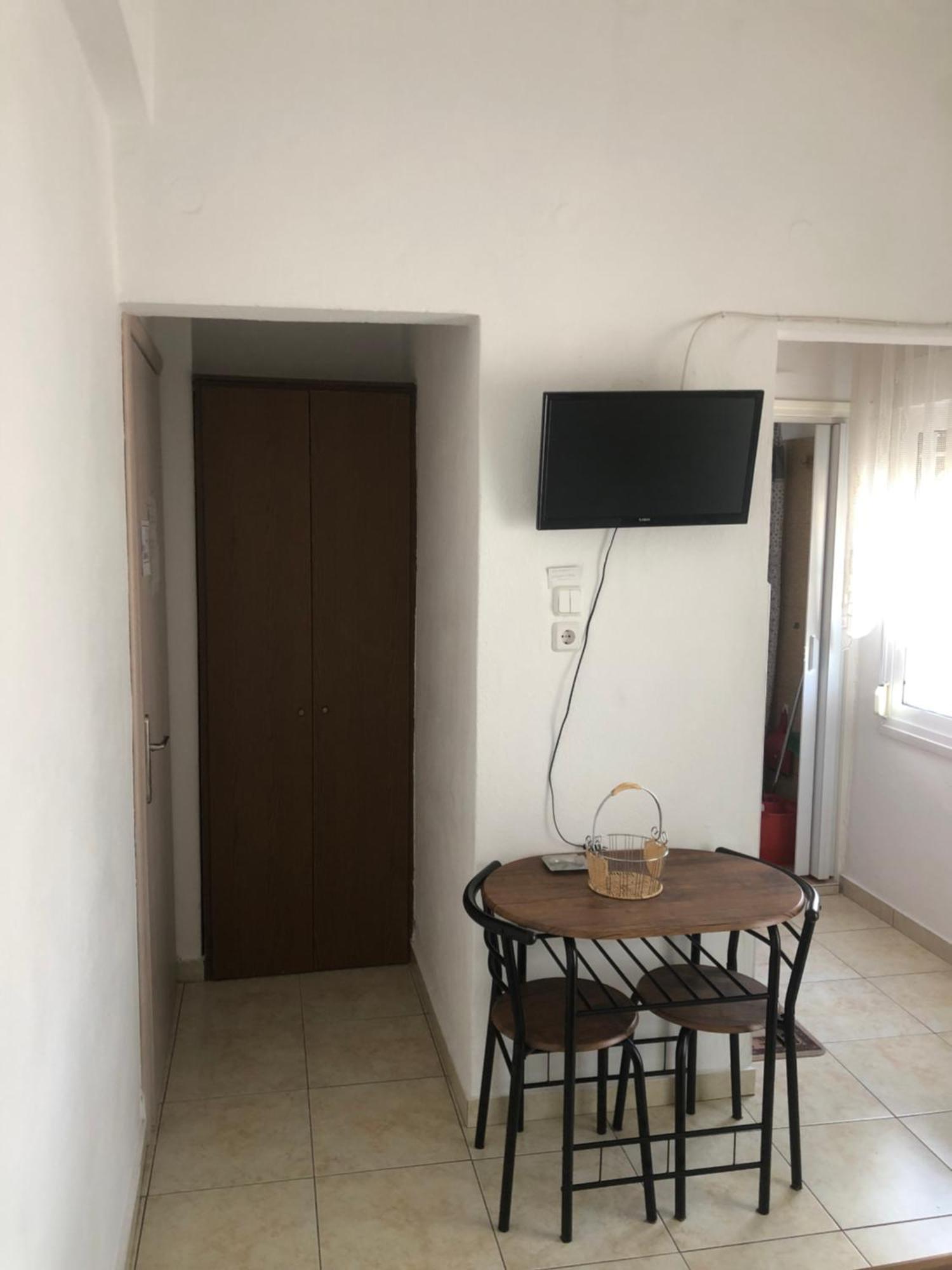 Nikos Rooms Néa Péramos Kültér fotó