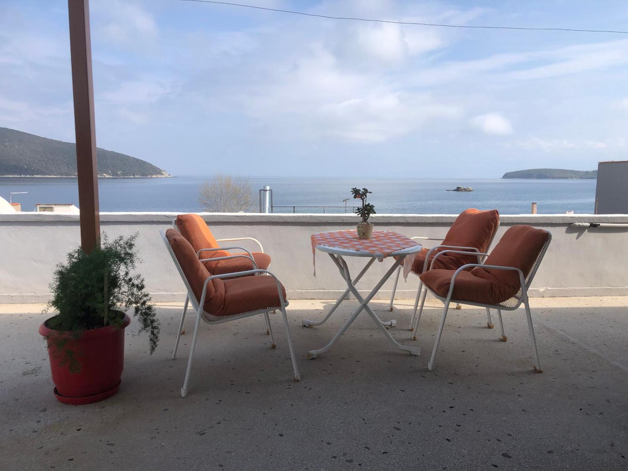 Nikos Rooms Néa Péramos Kültér fotó